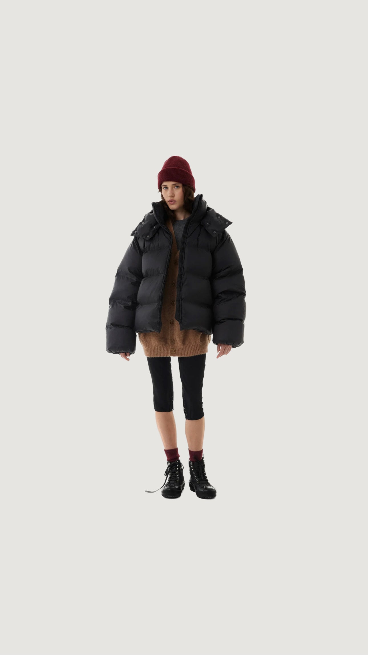 SHORT OVERSIZE DOWN JACKET